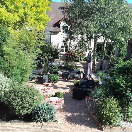 Logis Hotel "Ici M'Aime" Rouvray  Kültér fotó