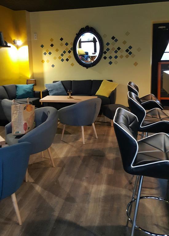 Logis Hotel "Ici M'Aime" Rouvray  Kültér fotó