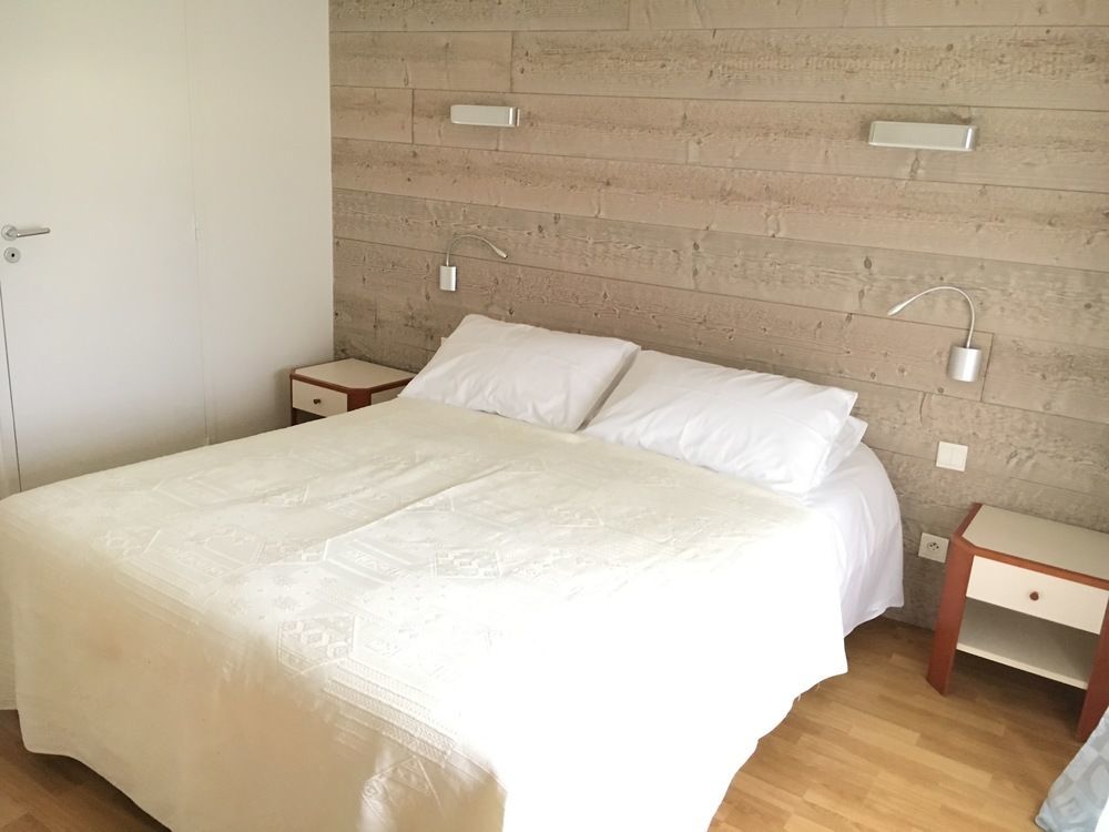 Logis Hotel "Ici M'Aime" Rouvray  Kültér fotó