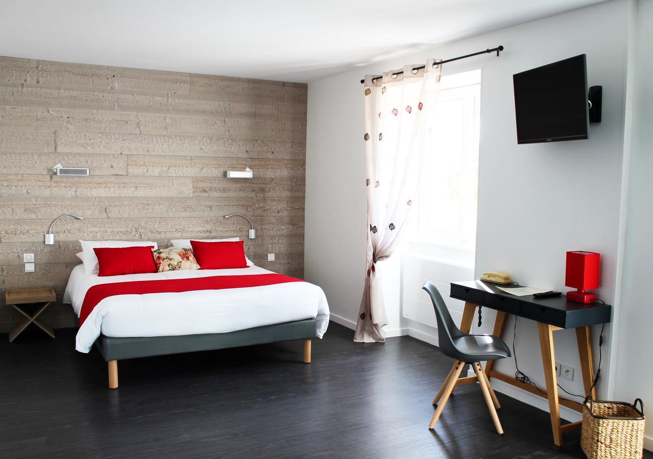 Logis Hotel "Ici M'Aime" Rouvray  Kültér fotó