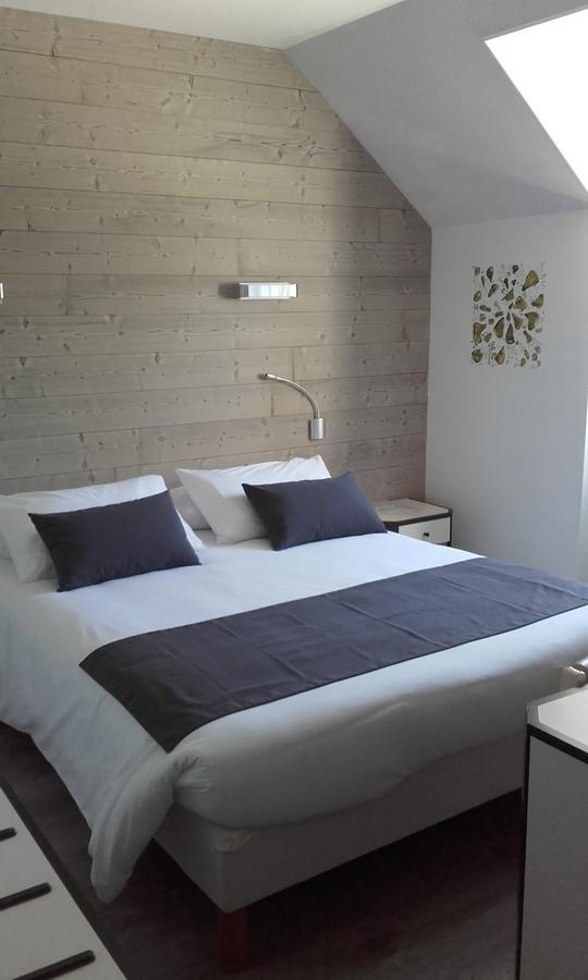 Logis Hotel "Ici M'Aime" Rouvray  Kültér fotó