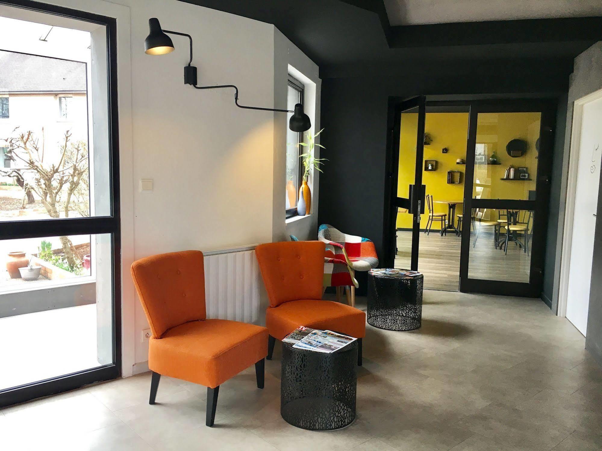 Logis Hotel "Ici M'Aime" Rouvray  Kültér fotó